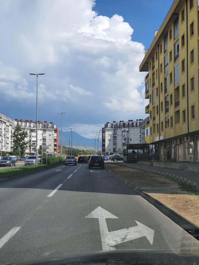 Oksana Apartment Podgorica Ngoại thất bức ảnh